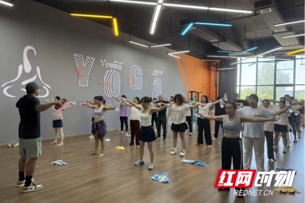 学会了用座, 活力操, 场线下健身