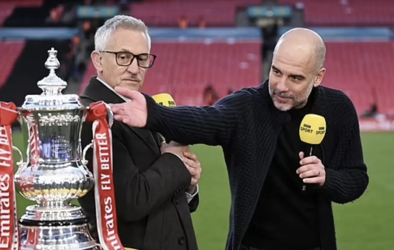 利雅得新月, div 利雅得新月, div