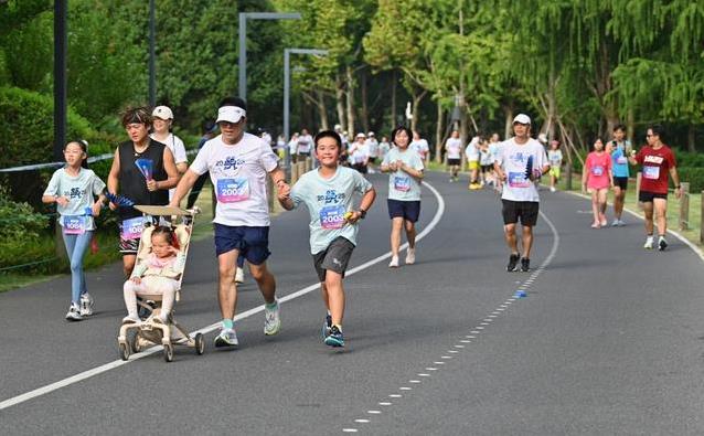 五颜六色的